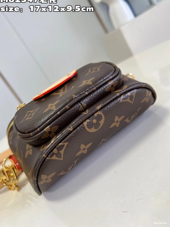 Repladies MINI VUITTON LOUIS BUMBAG-17-12-9.5CM 0726